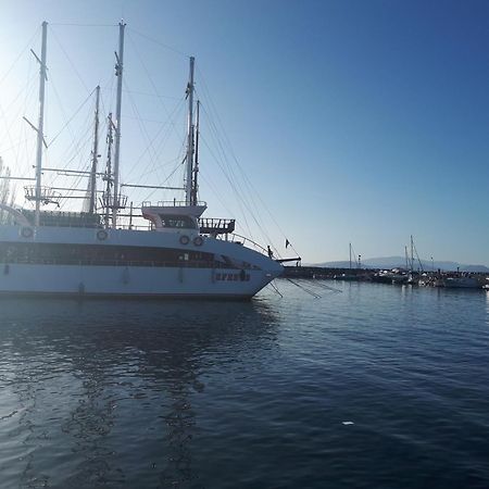 Samos Apart Pension Guzelcamlı Exteriör bild
