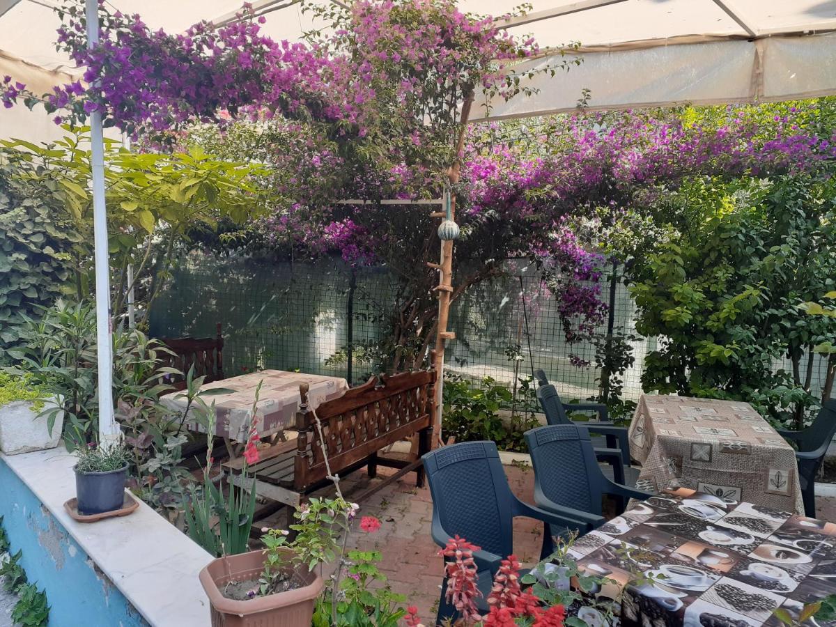 Samos Apart Pension Guzelcamlı Exteriör bild