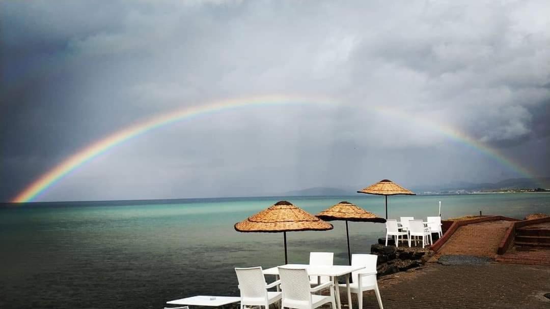 Samos Apart Pension Guzelcamlı Exteriör bild